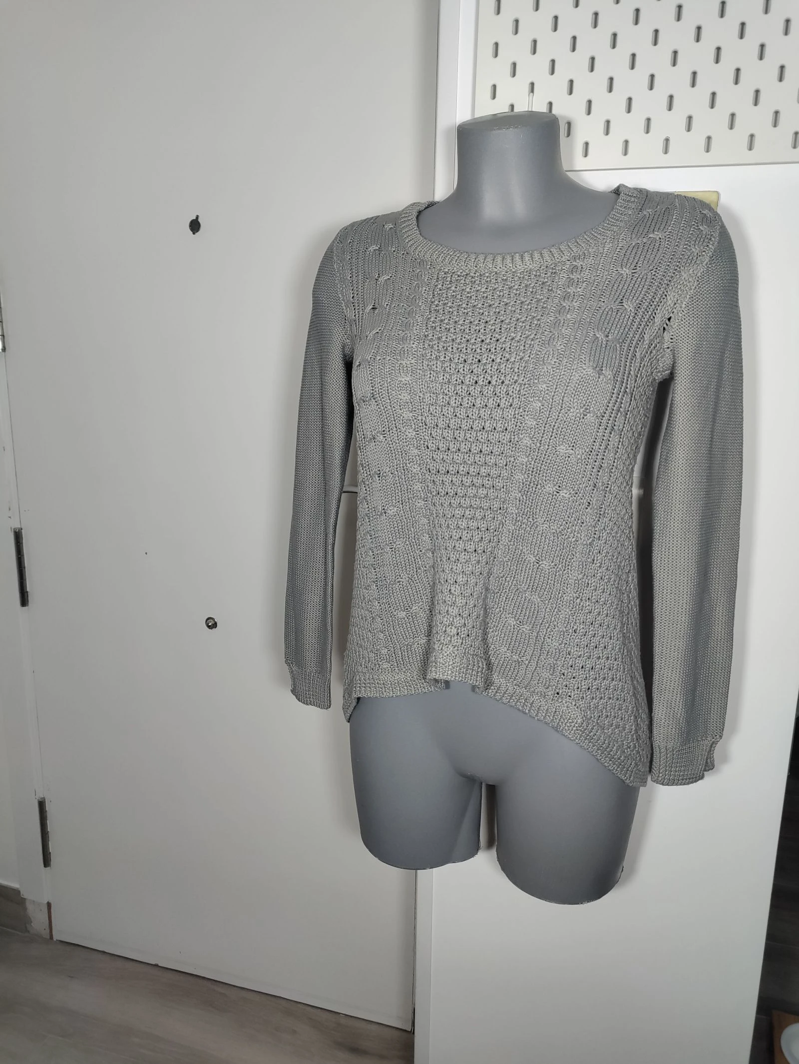 🧶 Zara Knit Twisted Grey Sweater – Size S – photo 2